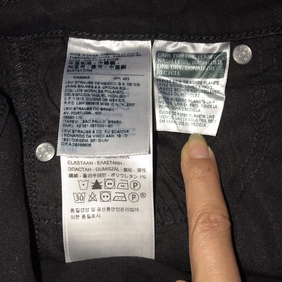 Levi’s 711 skinny 26 black jeans 👖 stretchy 💕 - Picture 6 of 7